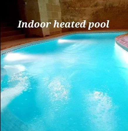 Ta Majsi Farmhouse With Indoor Heated Pool Сан Лоренц Экстерьер фото