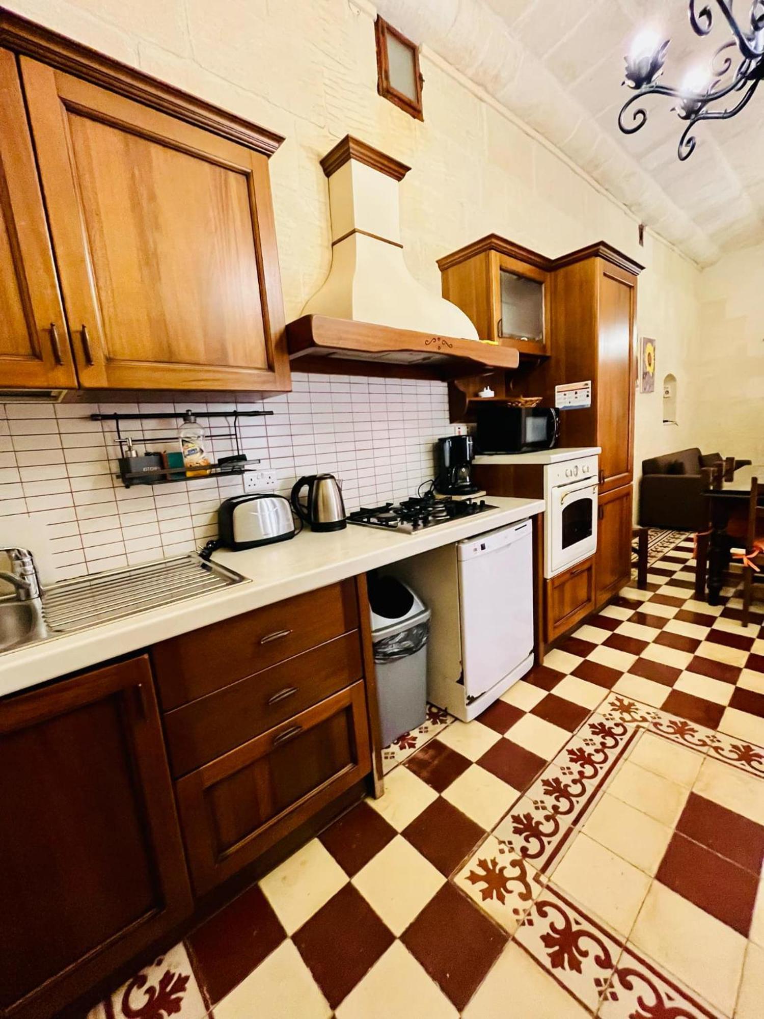 Ta Majsi Farmhouse With Indoor Heated Pool Сан Лоренц Экстерьер фото